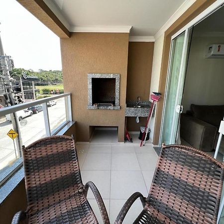 Apartamento Praia De Bombas Бомбиньяс Экстерьер фото