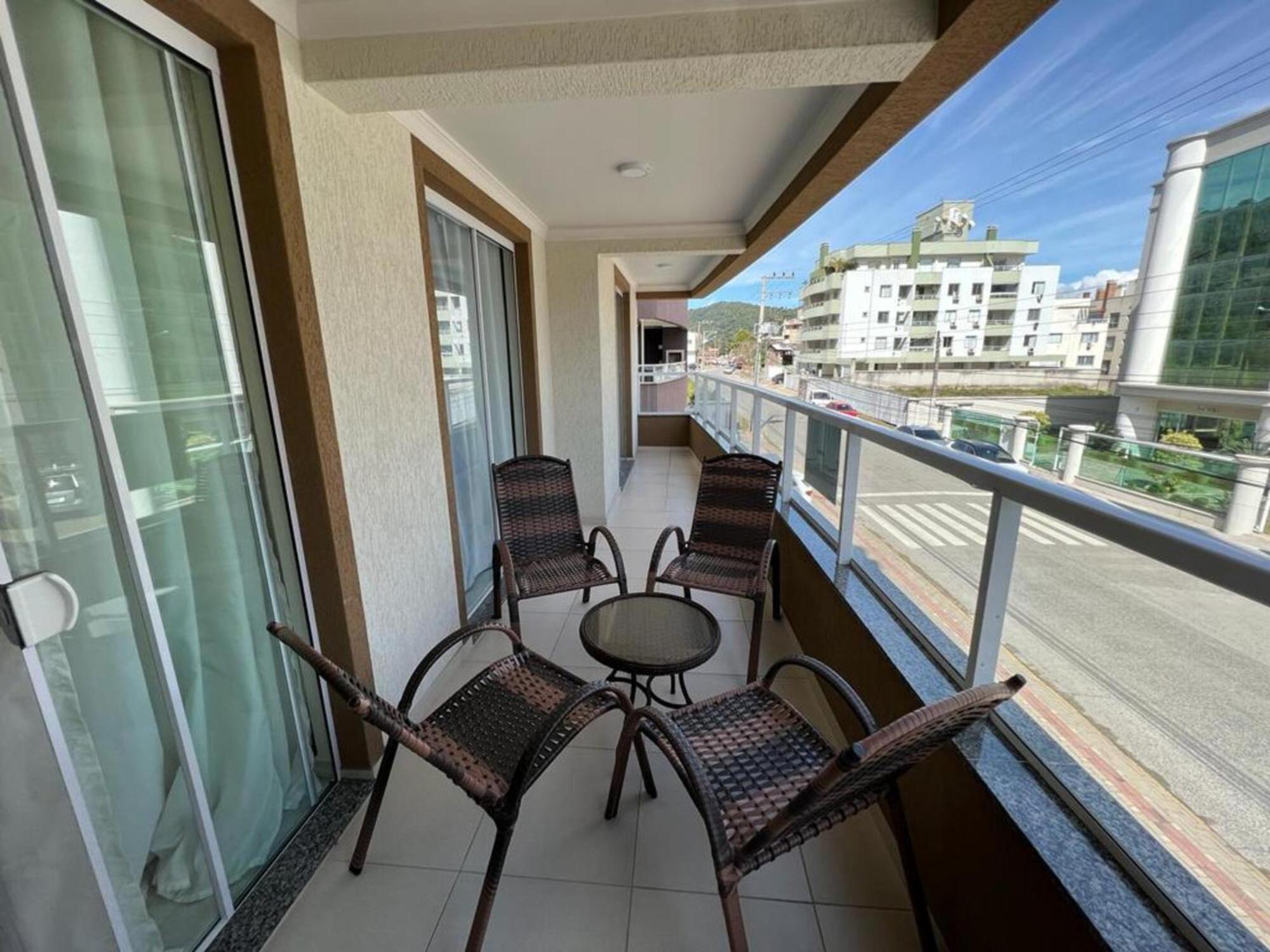Apartamento Praia De Bombas Бомбиньяс Экстерьер фото