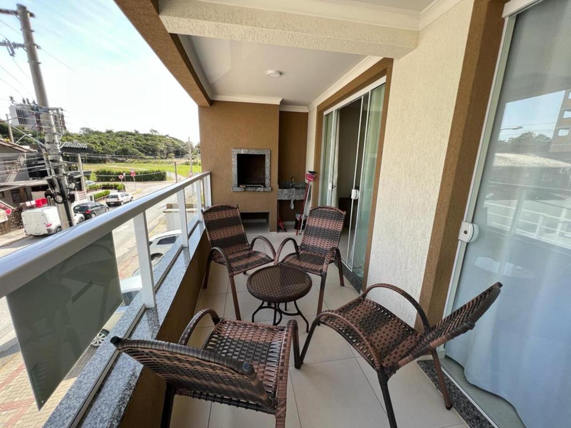 Apartamento Praia De Bombas Бомбиньяс Экстерьер фото